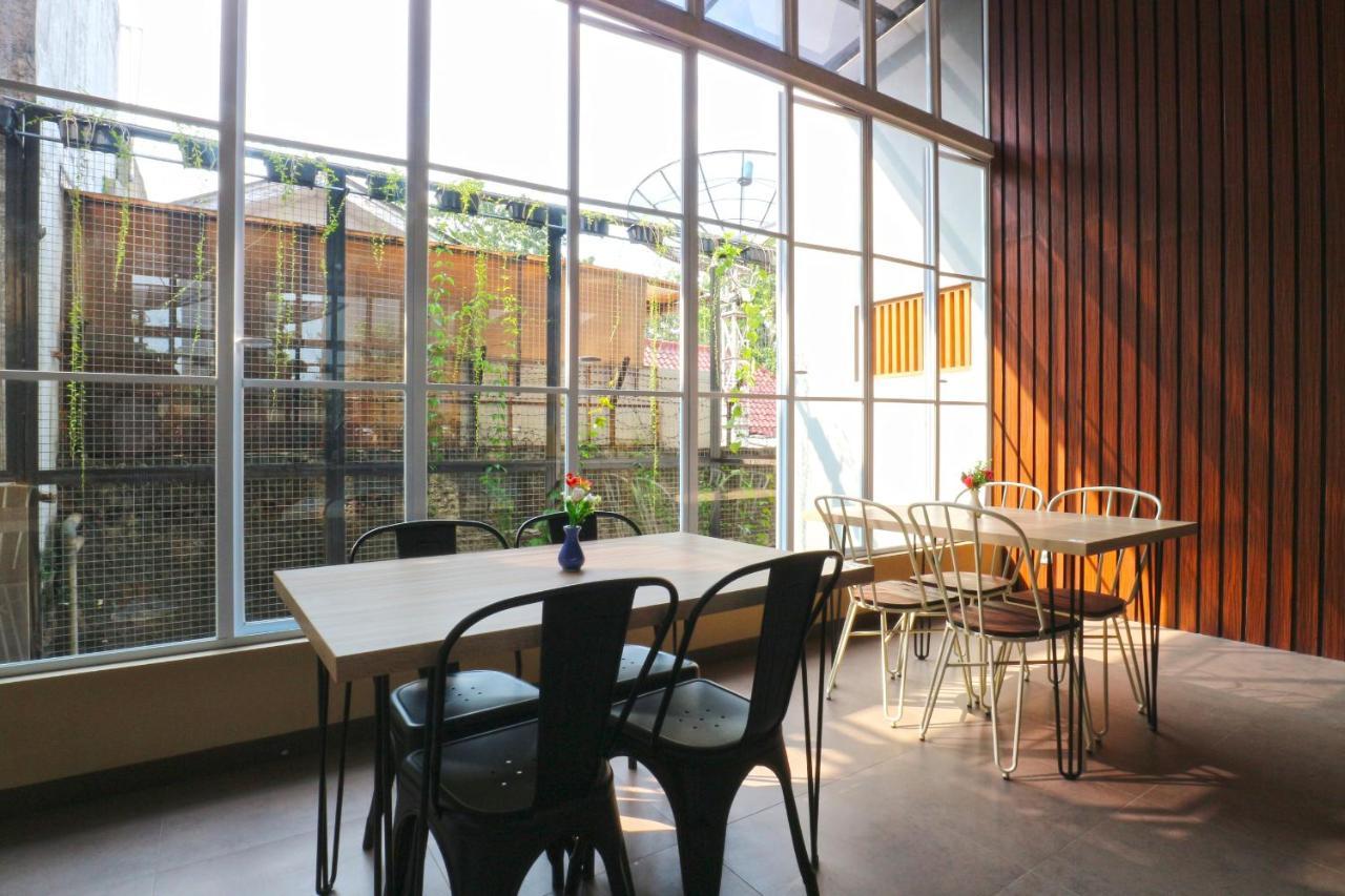 Kampioen Bed & Breakfast Bandung Eksteriør billede